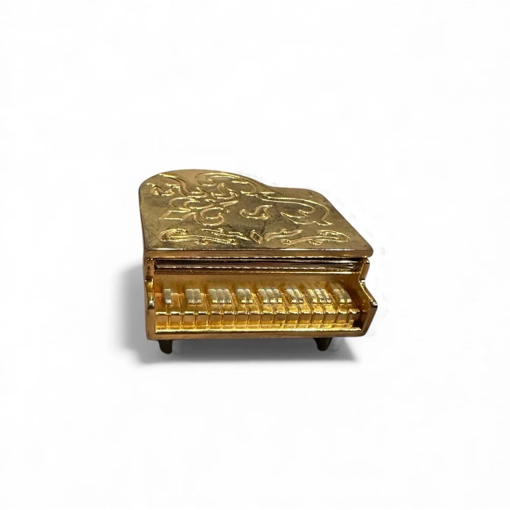 Gold Piano Shaped Miniature Gold Tone Clock
